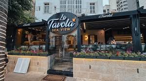 Waterfront restaurant in Beirut: dining at La Tavola Sea View